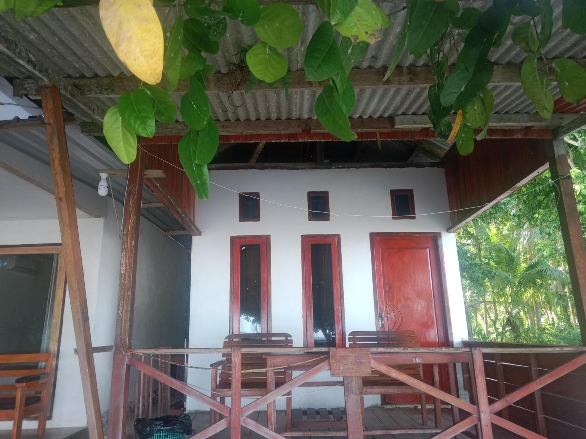 Yohana Cottage Tual Exterior photo